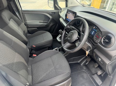 Mercedes-Benz Citan 110 BASE L1 16