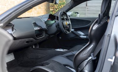 Ferrari SF90 Stradale 15