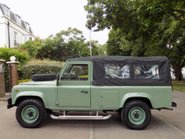 Land Rover Defender 110 2.5 Diesel 38