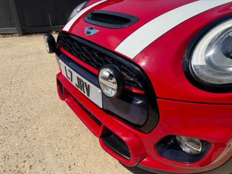 Mini Hatch 2.0 Cooper S Works 210 3dr 58