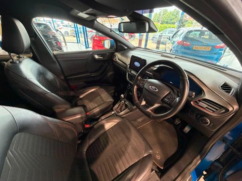 Ford Puma 1.0T EcoBoost MHEV ST-Line X First Edition Euro 6 (s/s) 5dr 9