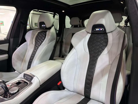 BMW X5 M 4.4i V8 Competition SUV 5dr Petrol Auto xDrive Euro 6 (s/s) (625 ps) 35
