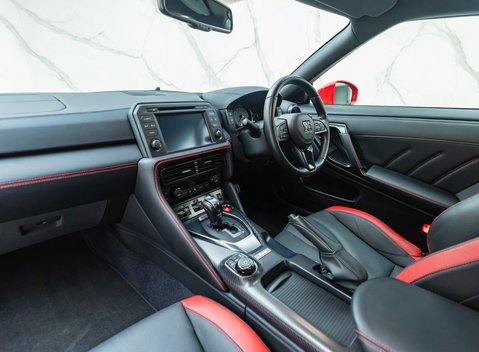 Nissan GT-R R35 TRACK EDITION 19