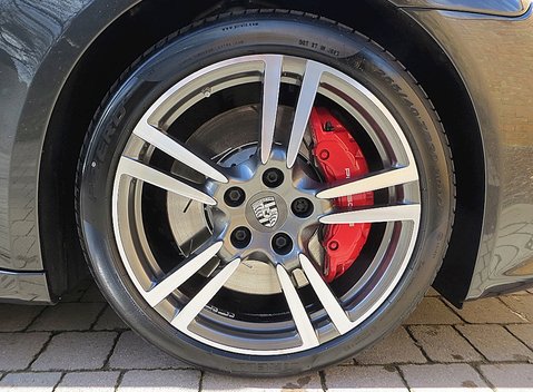 Porsche Panamera Turbo S 6