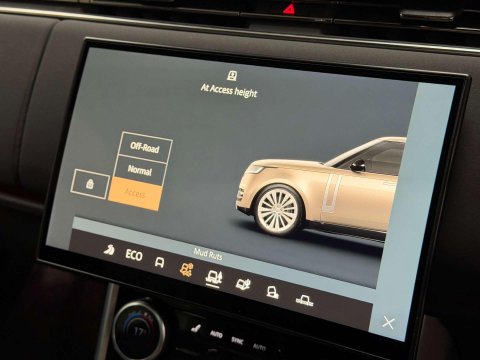 Land Rover Range Rover 3.0 P440e 38.2kWh SE SUV 5dr Petrol Plug-in Hybrid Auto 4WD Euro 6 (s/s) (4 58