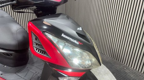 Lexmoto Titan 125 2021 ONLY 6K PROJECT SCOOTER SPARES OR REPAIR 125CC 9