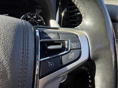 Mitsubishi Outlander 2.4h TwinMotor 13.8kWh 4h SUV 5dr Petrol Plug-in Hybrid CVT 4WD Euro 6 (s/s 33