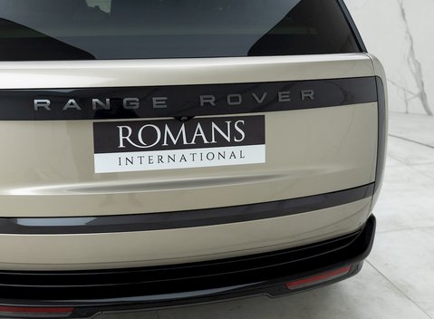 Land Rover Range Rover D350 First Edition 27