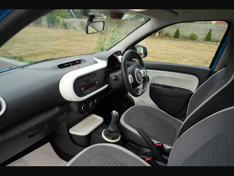 Renault Twingo 1.0 SCe Dynamique Euro 6 (s/s) 5dr 17