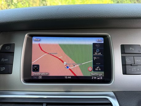 Audi Q7 3.0 TDI V6 S line Style Edition Tiptronic quattro Euro 5 (s/s) 5dr 18