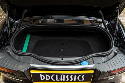 Jaguar F-Type V8 R 35