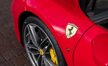 Ferrari 488 GTB 26