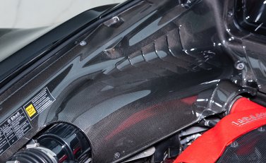 Ferrari F8 Tributo 41