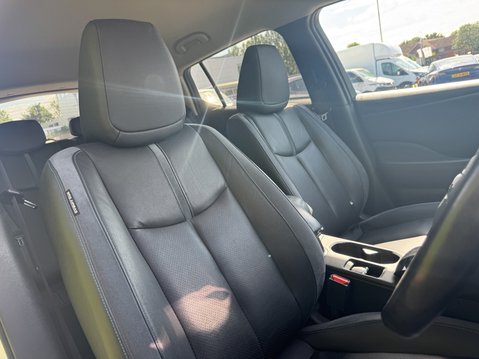Nissan LEAF 62kWh e+ Tekna Hatchback 5dr Electric Auto (217 ps) 11