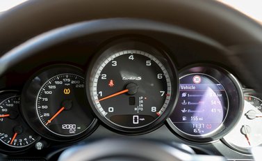 Porsche 911 (991.2) Turbo S 17