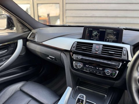 BMW 3 Series 3.0 335d M Sport Shadow Edition Touring 5dr Diesel Auto xDrive Euro 6 (s/s) 30