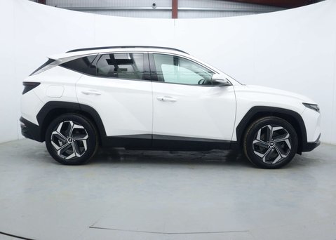 Hyundai TUCSON 1.6 h T-GDi 13.8kWh Ultimate SUV 5dr Petrol Plug-in Hybrid Auto 4WD Euro 6 13