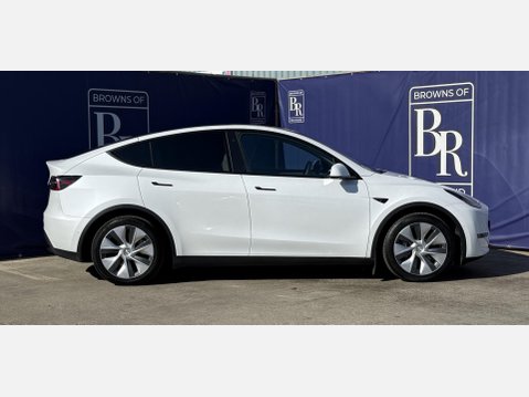 Tesla Model Y (Dual Motor) Long Range SUV 5dr Electric Auto 4WDE (384 bhp) 3