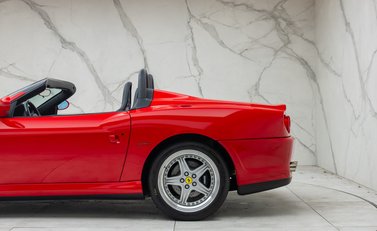Ferrari 550 BARCHETTA Pininfarina 48