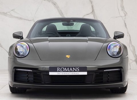 Porsche 911 Targa 4S (992) 5