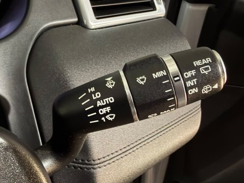 Land Rover Discovery Sport SD4 SE TECH 26