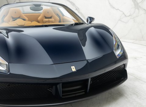 Ferrari 488 SPIDER 40