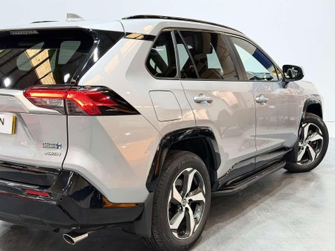 Toyota Rav4 2.5 VVT 18.1kWh Design SUV 5dr Petrol Plug-in Hybrid CVT 4WD Euro 6 (s/s) ( 21
