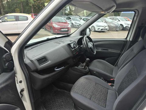 Fiat Doblo 16V SX MULTIJET 7