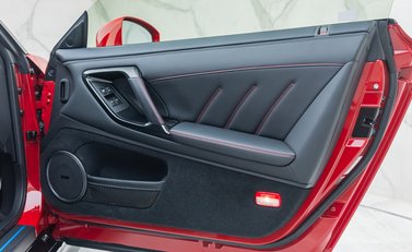 Nissan GT-R R35 TRACK EDITION 28