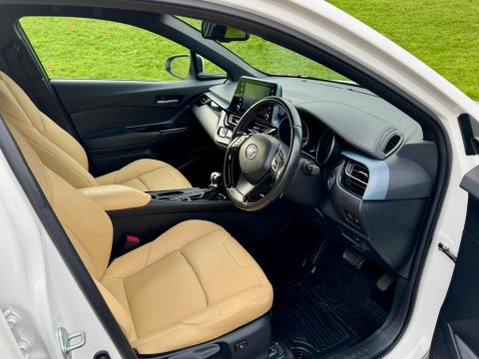 Toyota C-HR 1.8 VVT-h Design CVT Euro 6 (s/s) 5dr 17