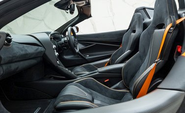 McLaren 720S Spider Performance 16