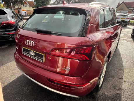 Audi Q5 2.0 TDI Sport SUV 5dr Diesel S Tronic quattro Euro 6 (s/s) (190 ps) 19