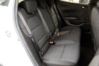 Renault Clio ICONIC TCE 36