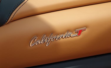 Ferrari California T 21