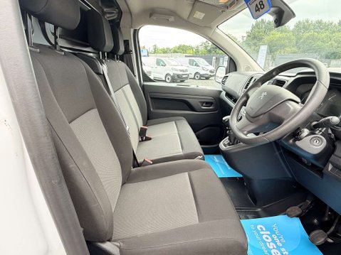 Peugeot Expert 1.5 Expert Professional Premium + L1 BlueHDi 12