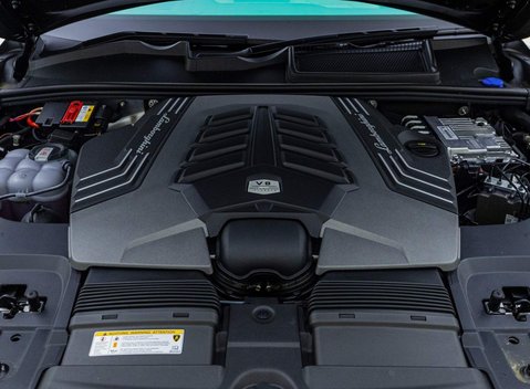 Lamborghini Urus S 40