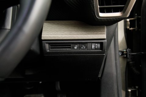 Citroen C5 X PURETECH SHINE PLUS S/S EAT8 15