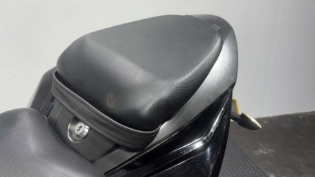 Suzuki GSX-S GSR750 2017 25K NAKED BIKE 750CC MOT WARRANTY 22