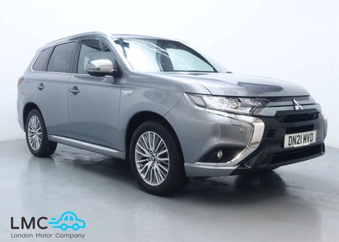 Mitsubishi Outlander 2.4h TwinMotor 13.8kWh Dynamic Safety SUV 5dr Petrol Plug-in Hybrid CVT 4WD 1