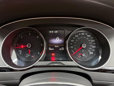 Volkswagen Passat 2.0 TDI BlueMotion Tech GT Euro 6 (s/s) 5dr 60
