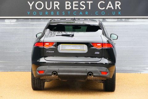 Jaguar F-Pace 2.0 F-Pace Chequered Flag AWD Auto 4WD 5dr 16
