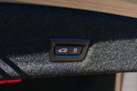 BMW 3 Series 2.0 320i M Sport Auto 4dr 29