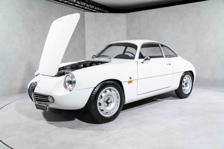 Alfa Romeo Giulietta SPRINT ZAGATO. 1 OF 200. EX COMPETITION CAR. EXTENSIVE DOCUMENTED HISTORY. 44