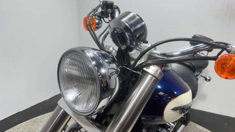 Triumph Bonneville 2008 7K EXCELLENT CONDITION CRUISER LOW RIDER 865CC 8