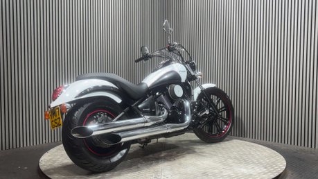 Kawasaki Vulcan 900 2017 ONLY 11K SERVICED LIGHTWEIGHT CRUISER BIKE 900CC 4