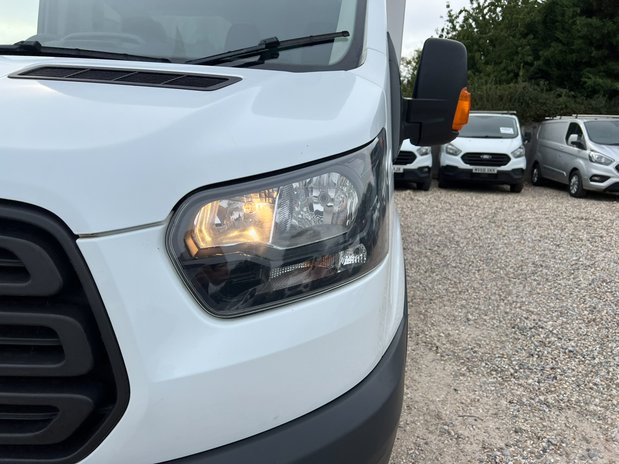 Ford Transit Luton LWB L3 350 Tail Lift EURO 6 NO VAT 19