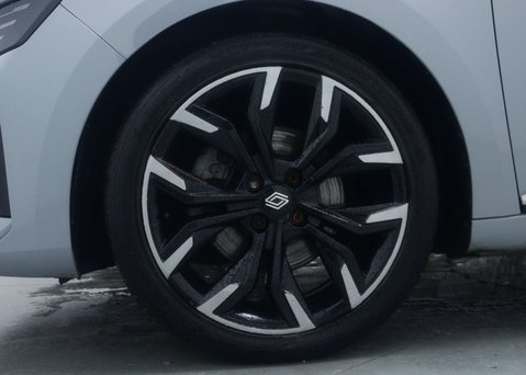 Renault Clio 1.6 Clio Techno E-Tech HEV Auto 5dr 15