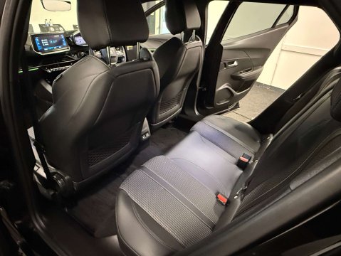 Peugeot 2008 1.2 2008 GT Line PureTech S/S Auto 5dr 42