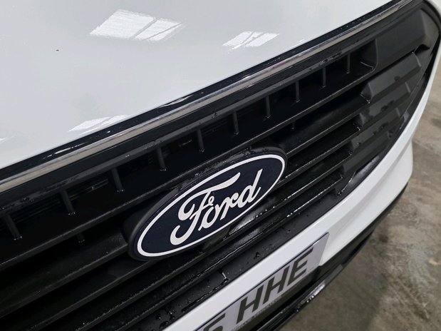 Ford Transit Custom 320 TREND L2H1 DCIV ECOBLUE 4
