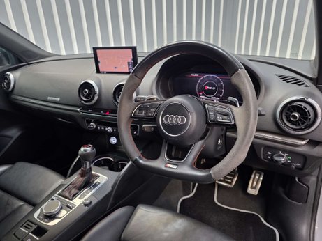Audi RS3 2.5 TFSI Sportback 5dr Petrol S Tronic quattro Euro 6 (s/s) (400 ps) 16